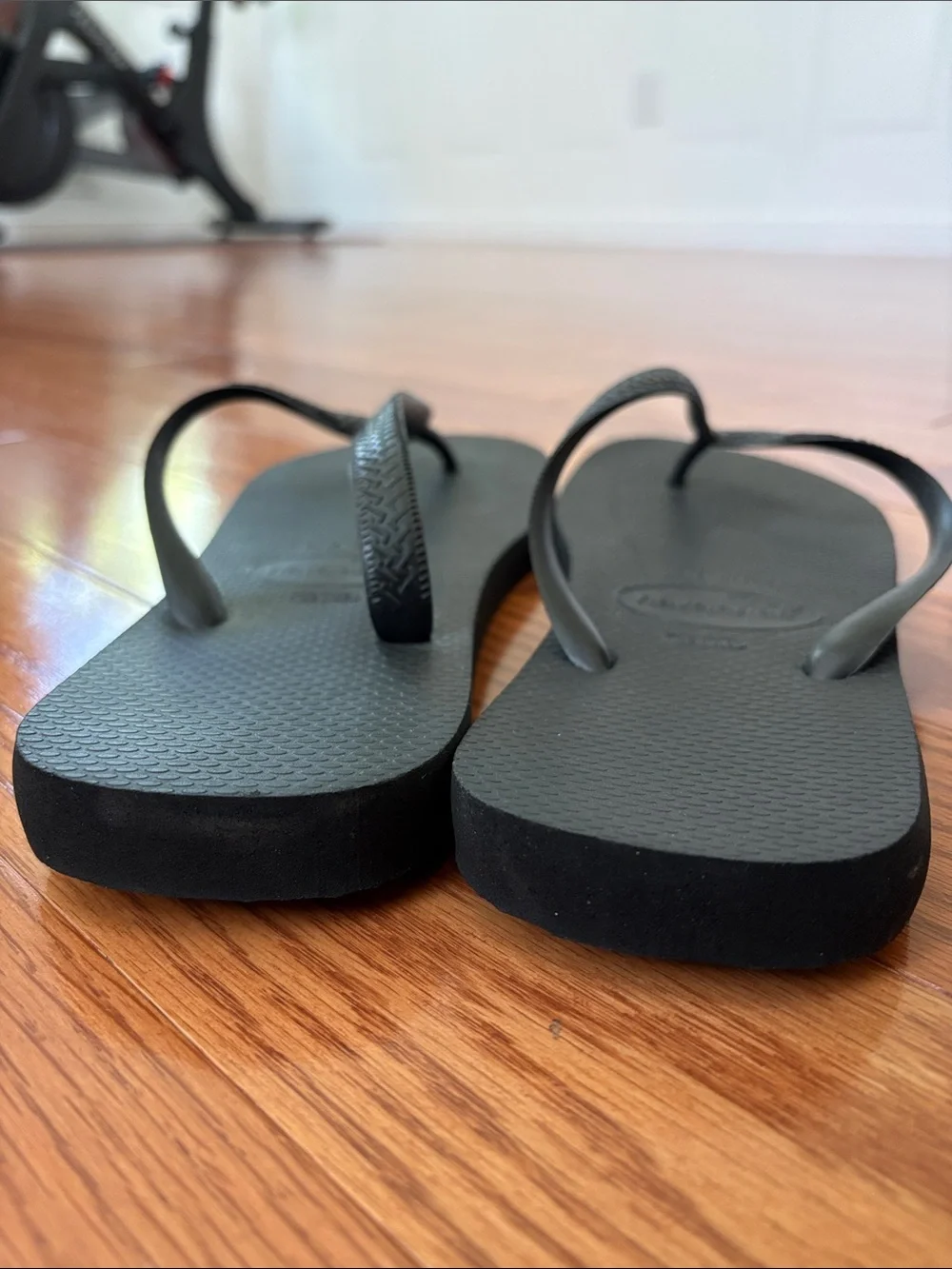Havaianas Flip-Flops – Size 45/46 (US Men’s 11/12) – Like New! 🇧🇷l